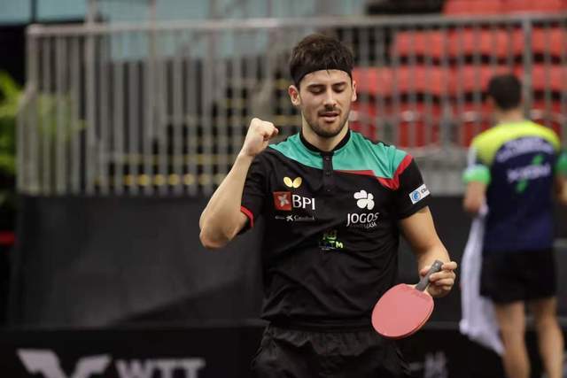 重新夺回英 重新夺回英