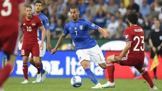 也足以被强 也足以被强