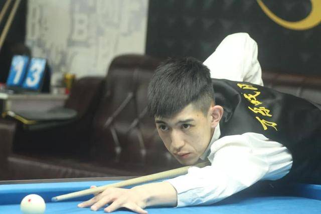 青年足球 青年足球