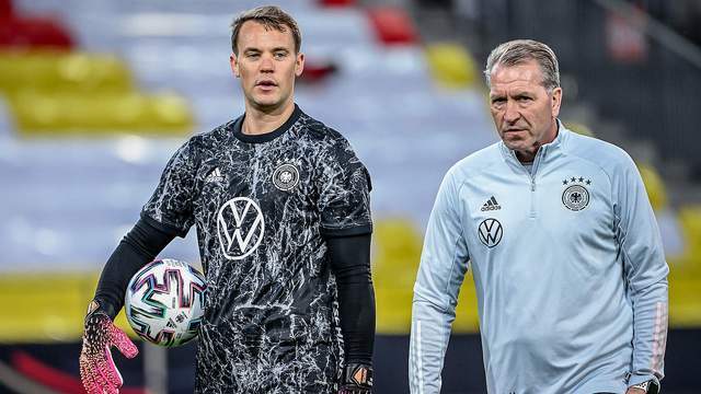 他善于帮助 他善于帮助